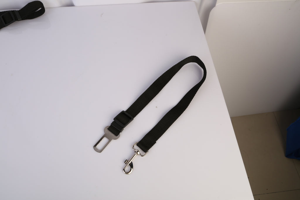 2Pcs Pet Dog Seat Belt Leash Adjustable Pet Dog Cat Safety Leads Harness Car Vehicle Nylon Fabric Seatbelt Strap